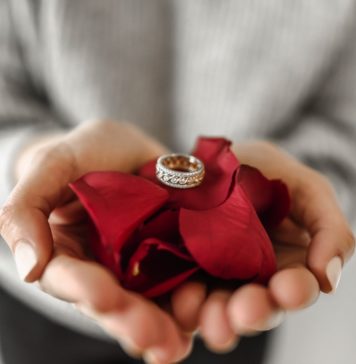 Pourquoi offrir un bijou personnalisé à l’occasion de la fête des amoureux